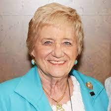 Martha Keates's Instagram, Twitter & Facebook