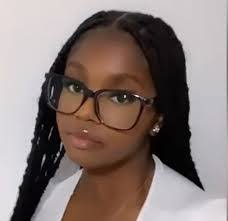 Sally Dickinson's Instagram, Twitter & Facebook