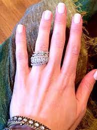 Emily Maynard Went For Nontraditional Engagement Ring S Nontraditional Engagement Rings Emily Maynard Traditional Engagement Rings