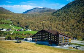 Norwegian ski resort in voss, with skiing on 10km of pistes up to 1,060m altitude. Myrkdalen Hotel Prices Reviews Vossestrand Norway Tripadvisor