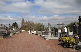Lillers Communal Cemetery and Extension ...