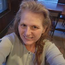 Julia Bastin passed Friday April 12, 2024.