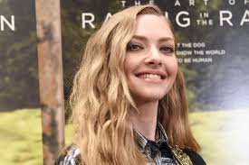 Amanda michelle seyfried is an american actress and singer best known for her roles on ted 2, jennifer's body, in time, dear john, a million ways to die in the west, letters to juliet, lovelace, gone. Amanda Seyfried Mit Babykugel Uberraschungs Foto Nach Heimlich Schwangerschaft Gala De