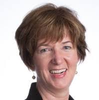 Deanne Bond's Instagram, Twitter & Facebook