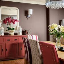 Colors that you may not have considered a good pair so far because they differ so much from each other quickly prove to be the perfect color with the dark red wall, the dining area in the living room is bathed in royal flair. Best Dining Room Paint Colors This Old House
