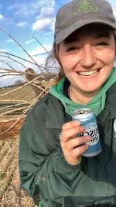 Shana Mangal's Instagram, Twitter & Facebook