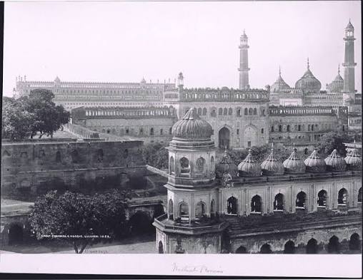 Entrance to Kaiser Bagh, Lucknow, India in 1908s #history #india #lucknow
