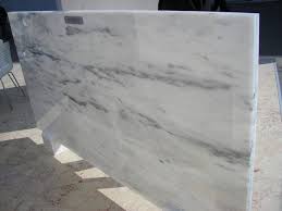 Quartz Countertop That Looks Like Carrara Marble Dreamy Quartz Countertop That Looks Like Carrara Mar Quartz Countertops Quartz Countertops Cost Kitchen Marble