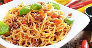15 Recettes Familiales Et Conviviales Pour Le Soir Pizza Lorraine Cuisine Az Spaghetti Bolognaise Bolognaise Cuisine Az