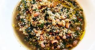 Fagioli dall'occhio grano saraceno broccoli rapa rossa olive nere (home made sotto sale) olio evo semi di senape semi di cumino acidulato di umeboshi alga kombu marmellata di melograno tamari gomasio peperoncino. Minestra Di Spinaci Quinoa E Fagioli Con L Occhio Ricetta