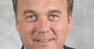 Sir Peter Vardy unveils foundation to help needy families