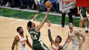 Análisis de cada uno de los partidos de la serie por el campeonato de la nba entre phoenix suns y milwaukee bucks. Nba Finals 2021 Milwaukee Bucks Phoenix Suns Im Tv Und Live Stream Die Ubertragung Von Spiel 2 Auf Dazn Dazn News Deutschland