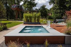 Kleiner Pool Im Garten Pool Fur Kleine Grundstucke Pool Im Garten Gartenpools Mini Pool
