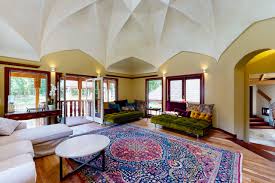 Walker's point juts out into the ocean in southern maine approximately midway. A Rhode Island Compound With A Persian Dome Wsj