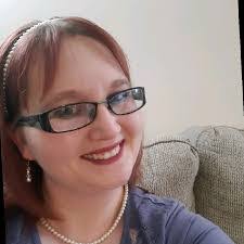 Samantha Schwab's Instagram, Twitter & Facebook