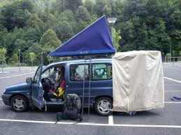 Epingle Par Inka Sur Camper Voiture Coffre De Toit Installation Douche