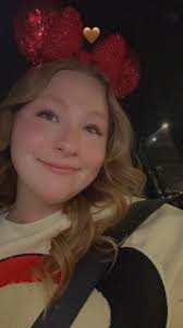 hey guys! comment yalls instagrams! I need some more friends before i go up  to Florida! 💕💕💕 Insta- april.brianna._ and snap- aprilwashere05