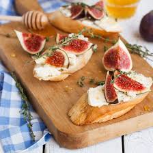 Toasts Figues Et Fromage Frais Recette Figues Recettes De Cuisine Recette Aperitif