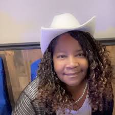 Amber should hire Natasha, they have both been hurt by people they trusted,  maybe they can form a support group for the trust-challenged.🤔🤔 #usa  #love #kountrywayne #comedy