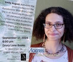 Lana Holbrook's Instagram, Twitter & Facebook