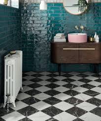 Black And White Bathroom Wall Tile Designs Retro Bathroom With Emerald Tiles On The Walls Bathroom Tile Designs Tile Bathroom White Bathroom Tiles