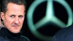 Wearing a helmet is a key issue in #roadsafety. Michael Schumacher News Absolute Funkstille Darum Schweigt Die Schumi Familie Zu Seinem Zustand News De