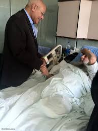 الشيخ الحويني في المشفى بعد العملية اللهم اشف عبدك أبا اسحاق آمين character fictional characters