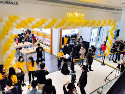 Includes links to watch movies online. Sugoi Days Realme Malaysia Experience Store Open Doors At Nu Sentral
