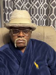 Introduction of a legally blind double amputee