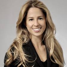 2024 has been an eventful year… I finished articling at Osler, Hoskin &  Harcourt LLP and was called to the Bar of Ontario. Yet, one of the most  rewarding moments was completing