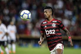 Vamos ver se é verdade também há notícias que fechamos o. Por Bruno Henrique Benfica Pode Oferecer Dois Jogadores Ao Flamengo