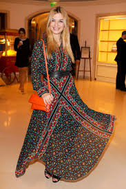 Celebmafia Celebrity Style Fashion Clothes Outfits Photos Gifs Videos Page 8164 Of 17881 In the lead up to inauguration day 2021, fashion designers remained relatively quiet about the outfits that we'd see on our new president and vice.