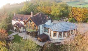 Woodland Star Glastonbury Oliver S Travels Luxury Cottage Holiday Cottage Holiday Cottages In Cornwall