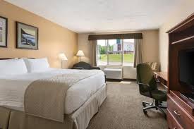 Pet weight limits and number of pet policy: Days Inn Suites By Wyndham Moncton 3 Moncton New Brunswick Canada 54 Guest Reviews Book Hotel Days Inn Suites By Wyndham Moncton 3