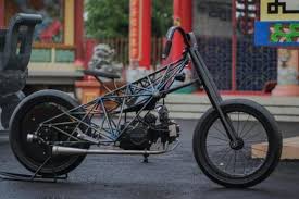 Inilah pemenang honda modif contest hmc surabaya 2015. Honda Astrea Grand Dua Pulau Ala Land Speeder