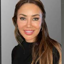 Dr. Clara Alvarez Villalba, MD