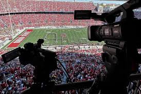 Come join the Buckeyes‼️ Video assistants needed 
