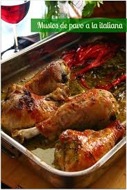 Doramos los muslos en un poco de aceite con unas bolitas de pimienta para aromatizar. Muslos De Pavo A La Italiana Como Cocinar Pavo Recetas Con Pavo Recetas Para Cocinar Pavo