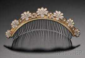 Empire Seed Pearl Peigne Paris France 1809 19 With Delicate Seed Pearl Feather Motifs On Textured Gold Gr Hair Jewelry Victorian Jewelry Antique Hair Combs