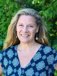 Robyn Furse's Instagram, Twitter & Facebook