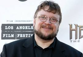 Solano recebe uma intimação por causa da denúncia feita por Max