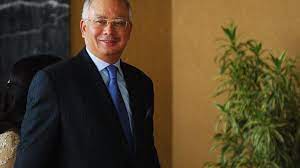Bagi para pedagang yang ingin menjual barangnya hingga luar negeri, maka menguasai bahasa inggris wajib hukumnya. Pengusaha Ri Dikabarkan Bantu Pelarian Mantan Pm Najib