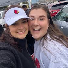 Cardinals, community, and connection. That's what the Brandeis Law Tailgate  is all about. ❤️🖤 Alumni, students, faculty, and friends gathered before  kickoff to celebrate Cardinal pride and enjoy great conversation and game