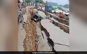 An earthquake of magnitude 4. Earthquake Latest News Today Highlights 20 Killed After 6 3 Earthquake Near Lahore Tremors In Delhi North India