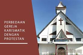 Sementara kristen protestan tidak mengakui/memiliki pemimpin tertinggi. 4 Perbedaan Gereja Karismatik Dengan Protestan Bersamakristus