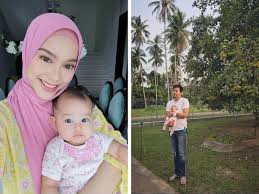 Hari ni kakak ada masa terluang sikit nak share pasal kelahiran baby baru kakak… Dulu Kawan Sekarang Suami Throwback Kisah 2 Tahun Lalu Dengan Jep Sepahtu Netizen Puji Sari Yanti Muat Naik Gambar Bertutup Keluarga