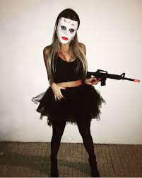 Una mujer es asesinada en su casa y la policía encuentra un extraño símbolo en el lugar del crimen que los lleva a un macabro juego contrarreloj para dar con el asesino y salvar sus vidas sin dejarse arrastrar por una serie de manipulaciones emocionales. Ù…Ù„ÙŠØ§Ø± Ø§Ù„ØªØ±Ø§Ø¨Ø· Ø§Ù„ØªØ¯Ø®Ù„ Disfraz Casero Mujer Entero Negro Amazon Vanssplitz Net
