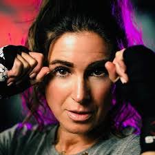 Haley Mott's Instagram, Twitter & Facebook