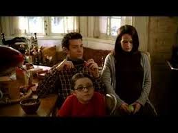 The stone family unites in common cause when their favorite son brings his uptight girlfriend home for the christmas holiday, with plans of proposing. Die Familie Stone Verloben Verboten Dvd Trailer Youtube