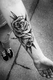 Rose Tattoo On Wrist Karakalem Gul Dovmesi Dovme Tasarimlari Kucuk Bilek Dovmeleri Kol Dovmeleri
